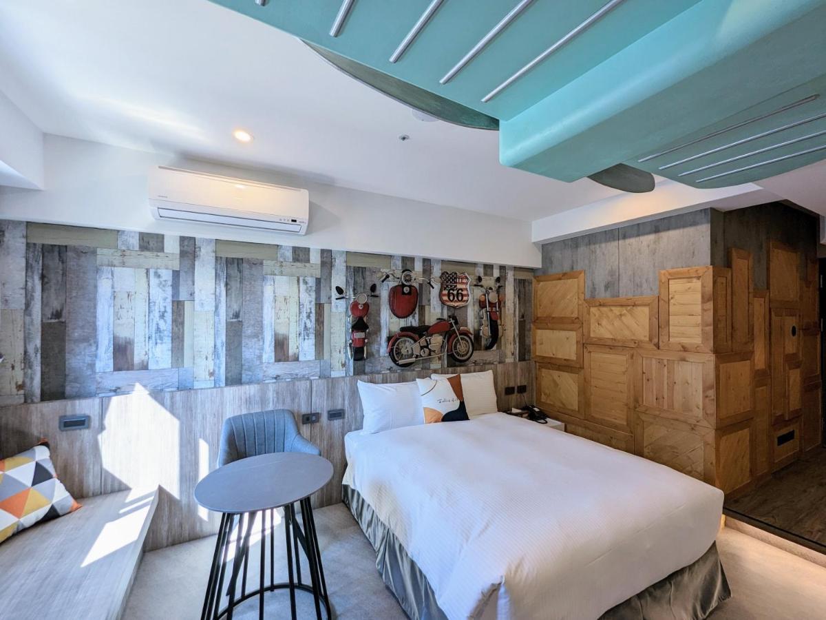 K Hotel - Yizhong 台中市 エクステリア 写真