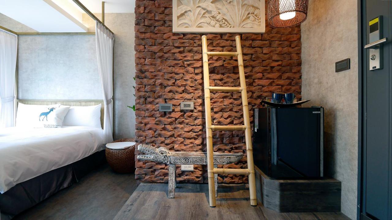 K Hotel - Yizhong 台中市 エクステリア 写真