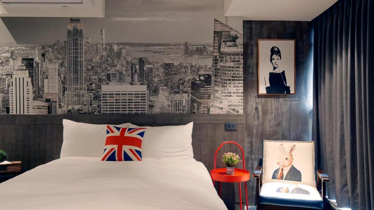 K Hotel - Yizhong 台中市 エクステリア 写真